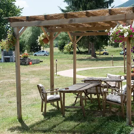 La Commenda-adults Only